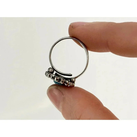 Silver Toned Textured Bead Faux Turquoise Adjustable Southwest Style Ring - sz 6 - Picture 6 of 10